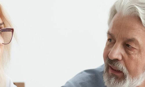 Beratung älteres Ehepaar
